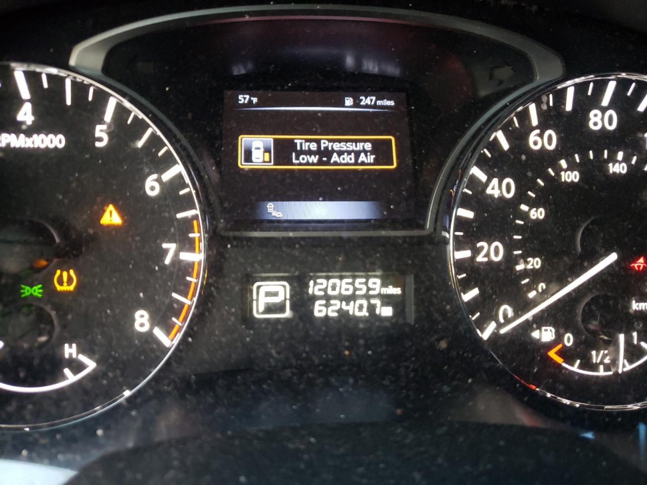 Photo 8 from auction – 2015 NISSAN PATHFINDER with VIN 5N1AR2MN9FC718418