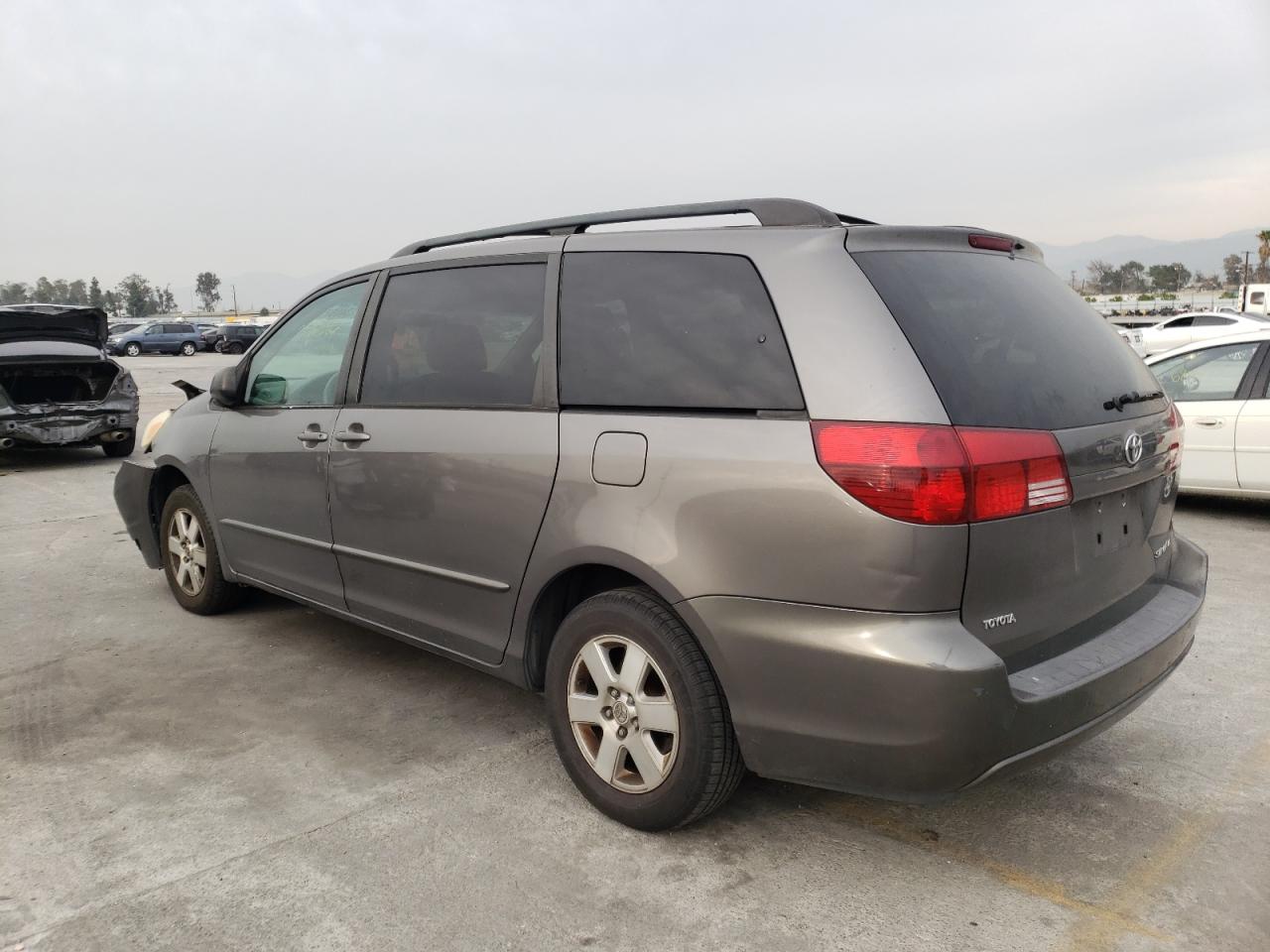Photo 3 from auction – 2005 TOYOTA SIENNA CE with VIN 5TDZA23C45S297073