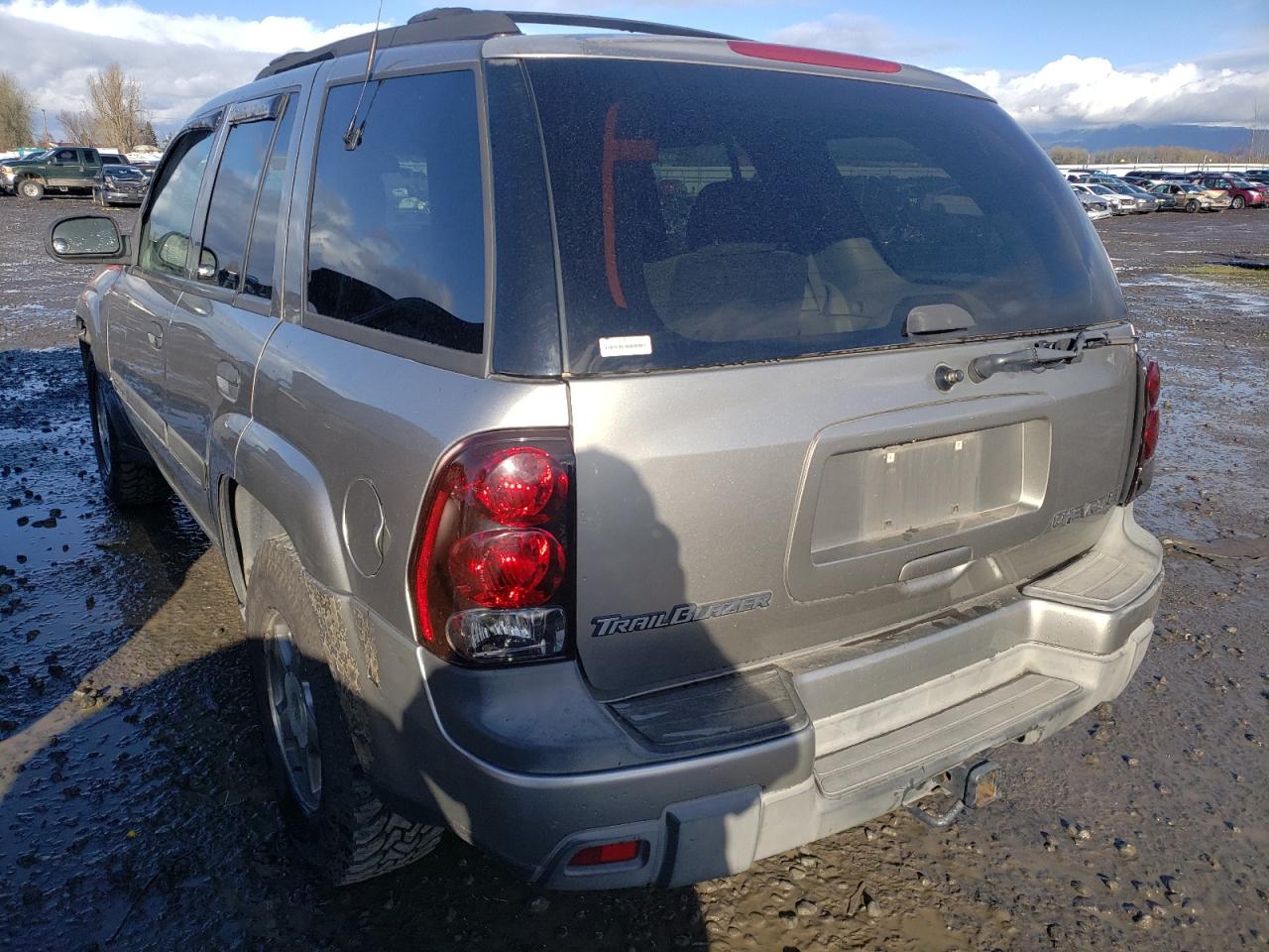 Photo 3 from auction – 2002 CHEVROLET TRAILBLAZE with VIN 1GNDT13S422371401