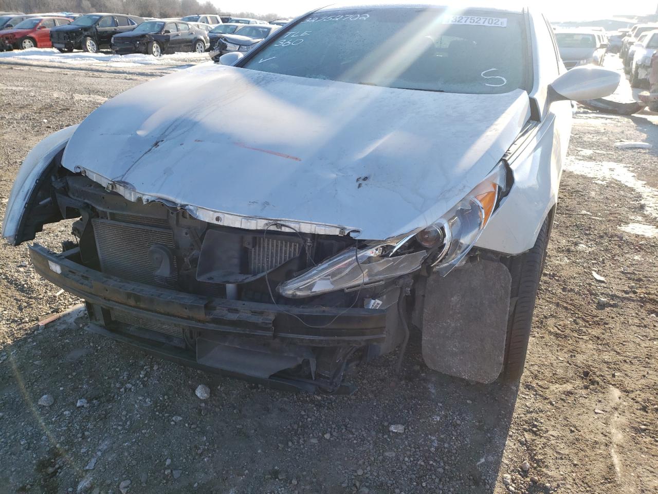 Photo 9 from auction – 2012 HYUNDAI SONATA SE with VIN 5NPEC4AB0CH328207