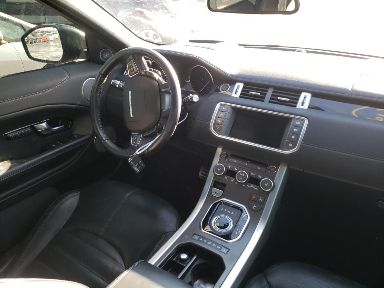 Photo 9 from auction – 2016 LAND ROVER RANGE ROVE with VIN SALVD2BG2GH144976