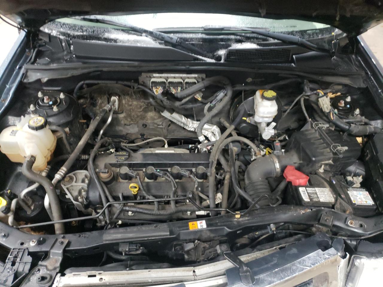 Photo 7 from auction – 2011 FORD ESCAPE XLT with VIN 1FMCU9D74BKB30363