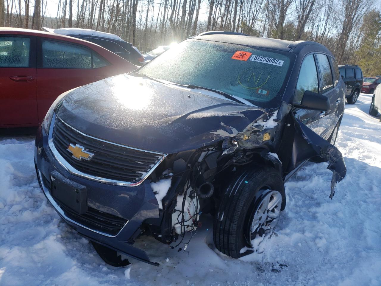 Photo 2 from auction – 2014 CHEVROLET TRAVERSE L with VIN 1GNKVFKD4EJ146763