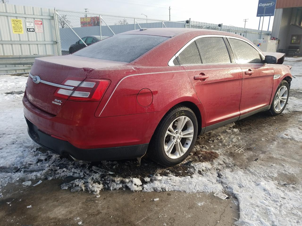 Photo 4 from auction – 2015 FORD TAURUS SEL with VIN 1FAHP2E8XFG194955