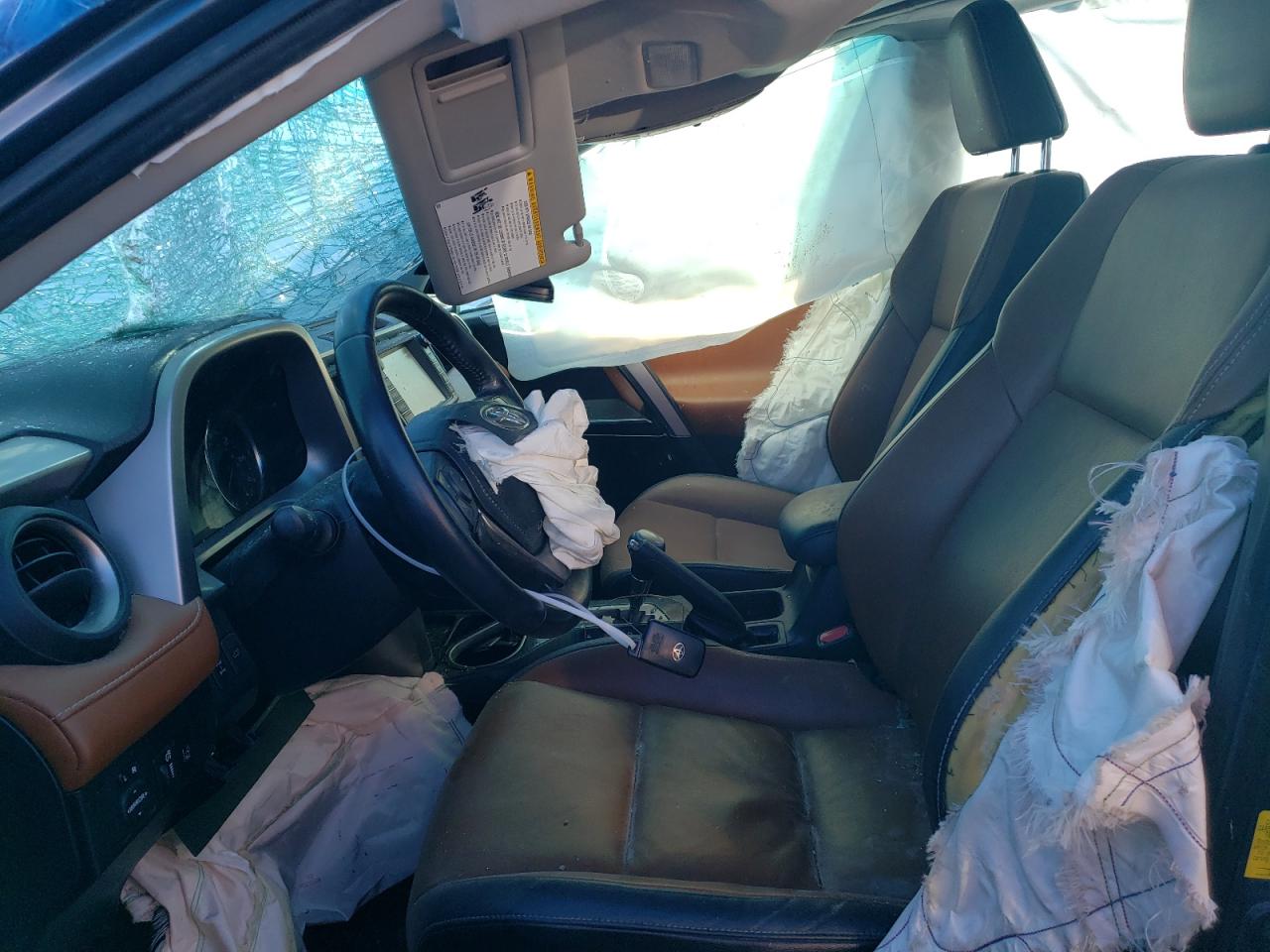 صورة رقم 5 من المزاد - 2016 TOYOTA RAV4 LIMIT مع VIN JTMDFREV4GD183995