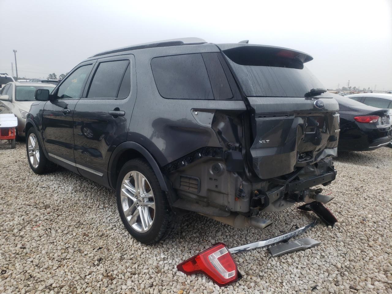 Photo 3 from auction – 2016 FORD EXPLORER X with VIN 1FM5K7D83GGA24816