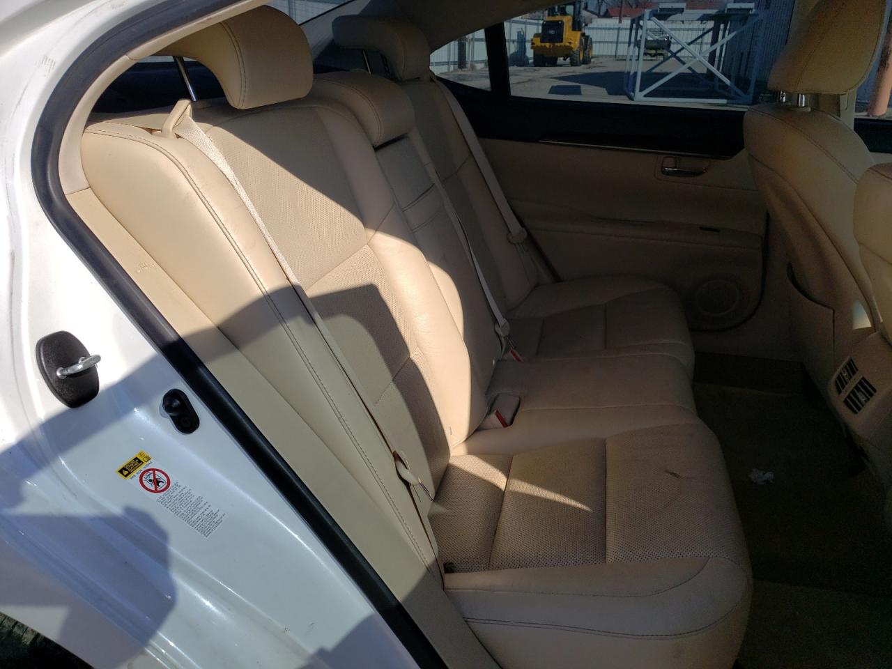 Photo 6 from auction – 2014 LEXUS ES 350 with VIN JTHBK1GGXE2108518
