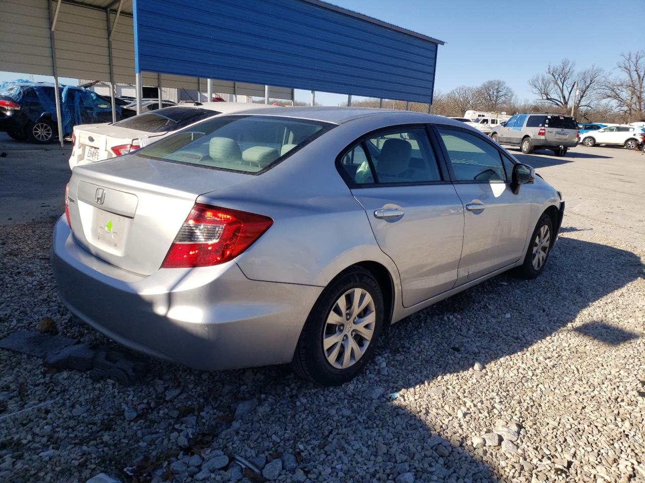 Photo 4 from auction – 2012 HONDA CIVIC LX with VIN 2HGFB2F53CH588061