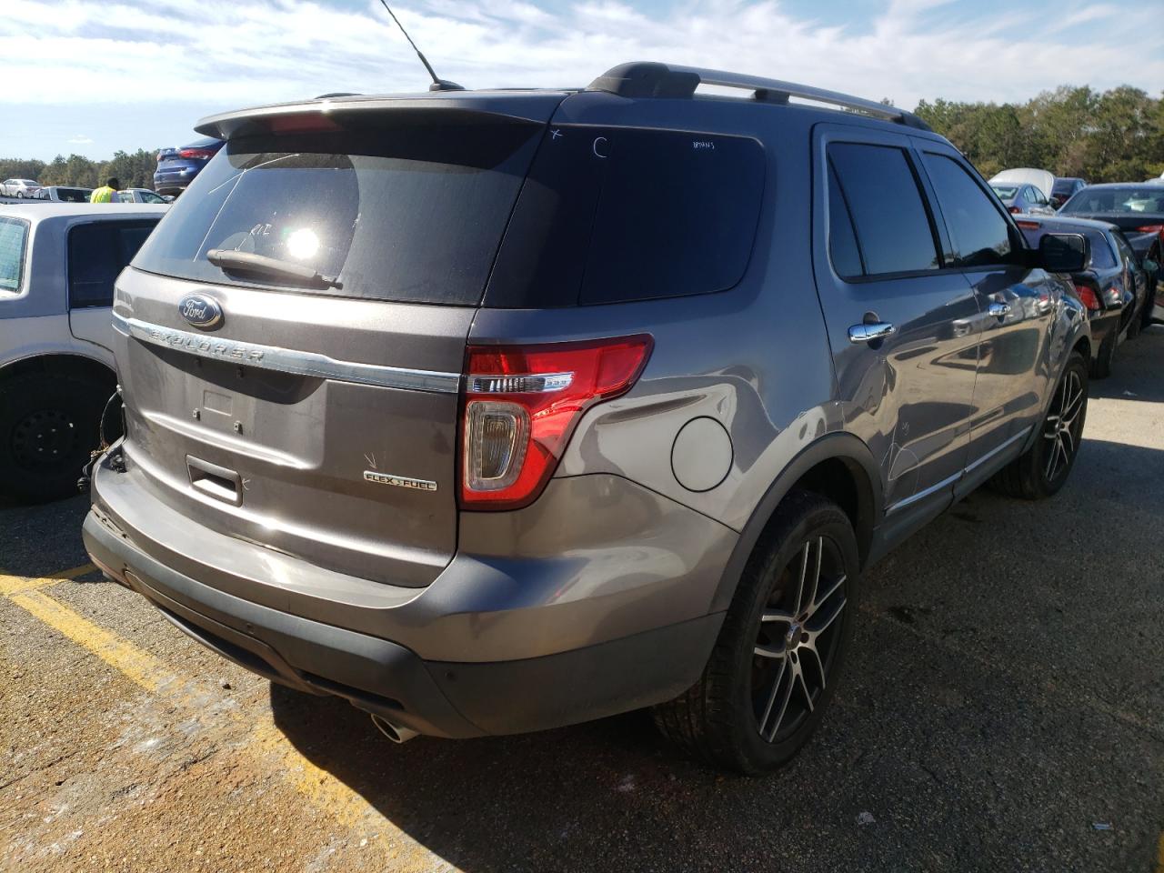 Photo 4 from auction – 2014 FORD EXPLORER X with VIN 1FM5K7D83EGA26269