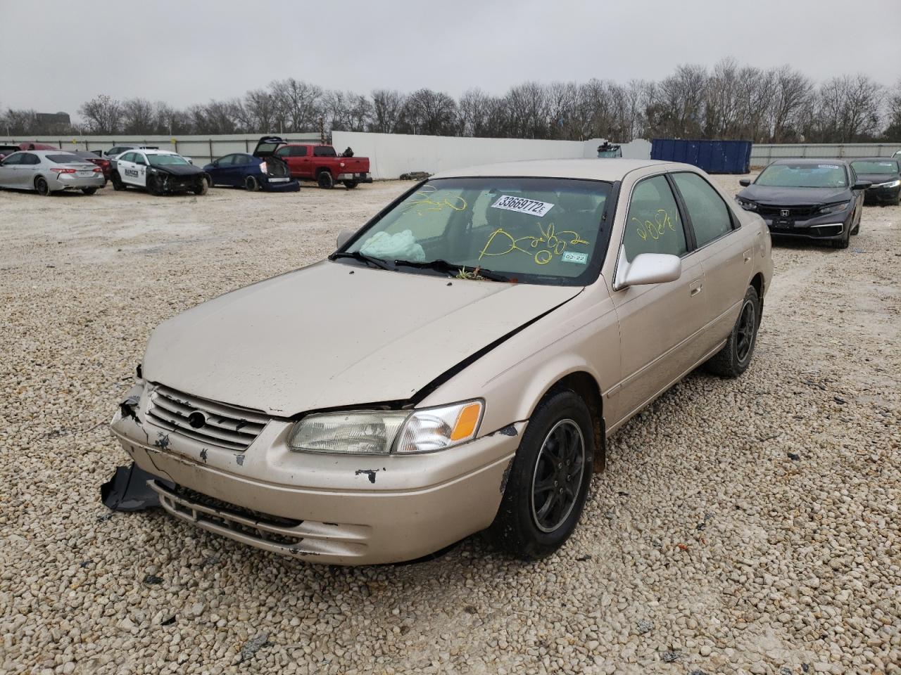 Photo 2 from auction – 1998 TOYOTA CAMRY CE with VIN JT2BF22K5W0126082