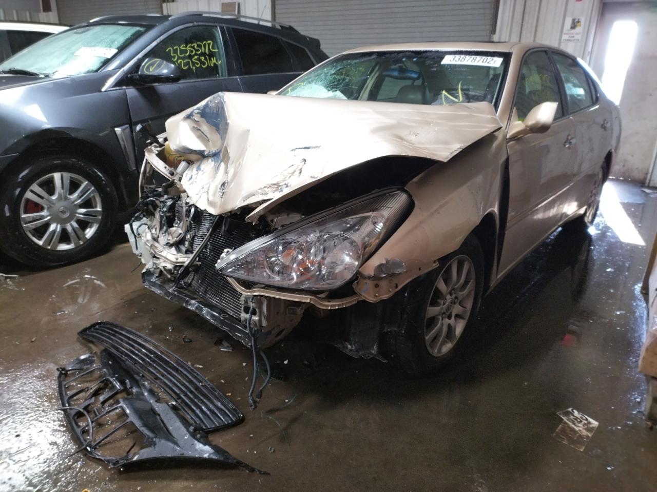 Photo 2 from auction – 2002 LEXUS ES 300 with VIN JTHBF30G625003527