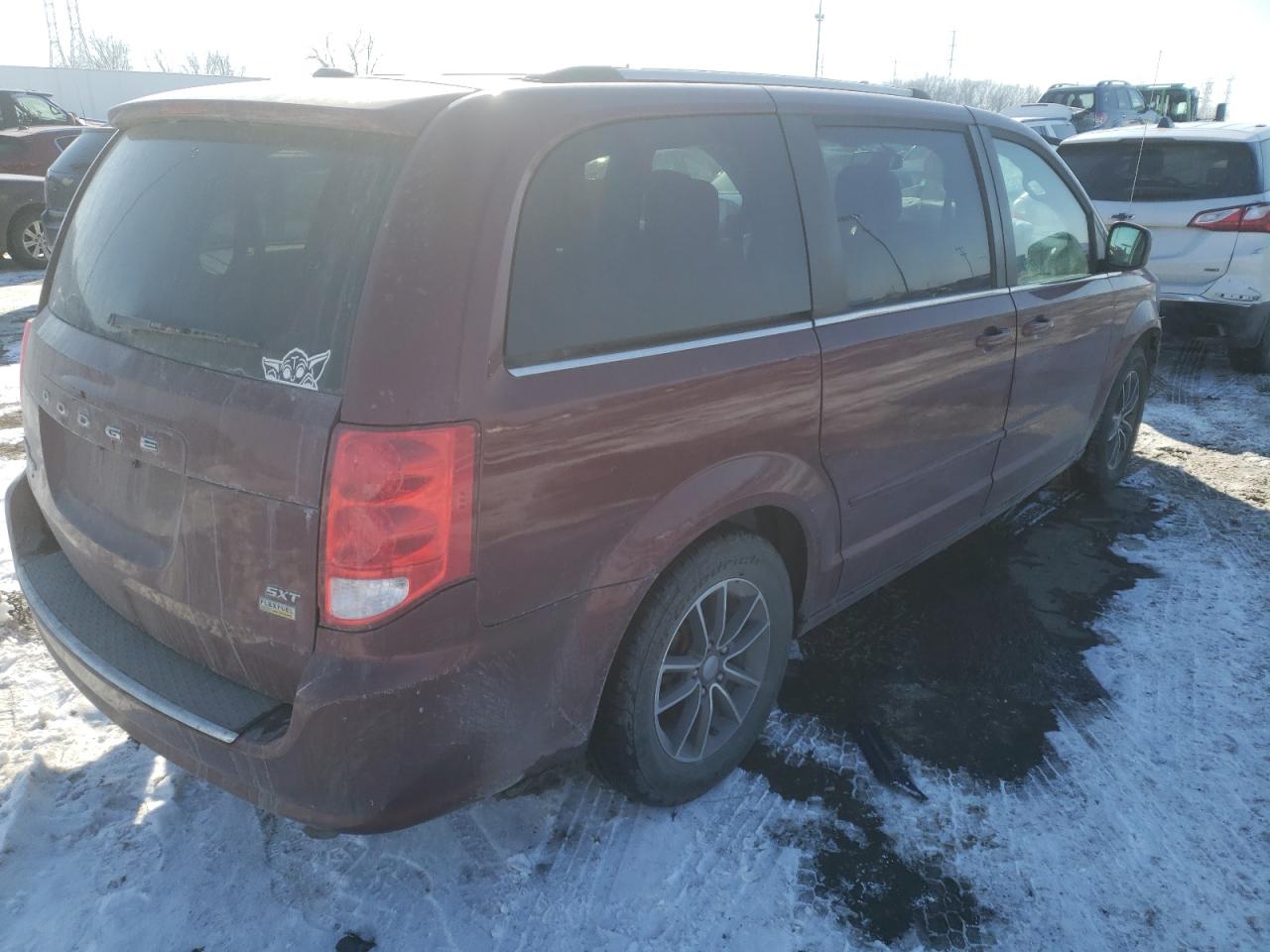 صورة رقم 4 من المزاد - 2017 DODGE GRAND CARA مع VIN 2C4RDGCG0HR714564