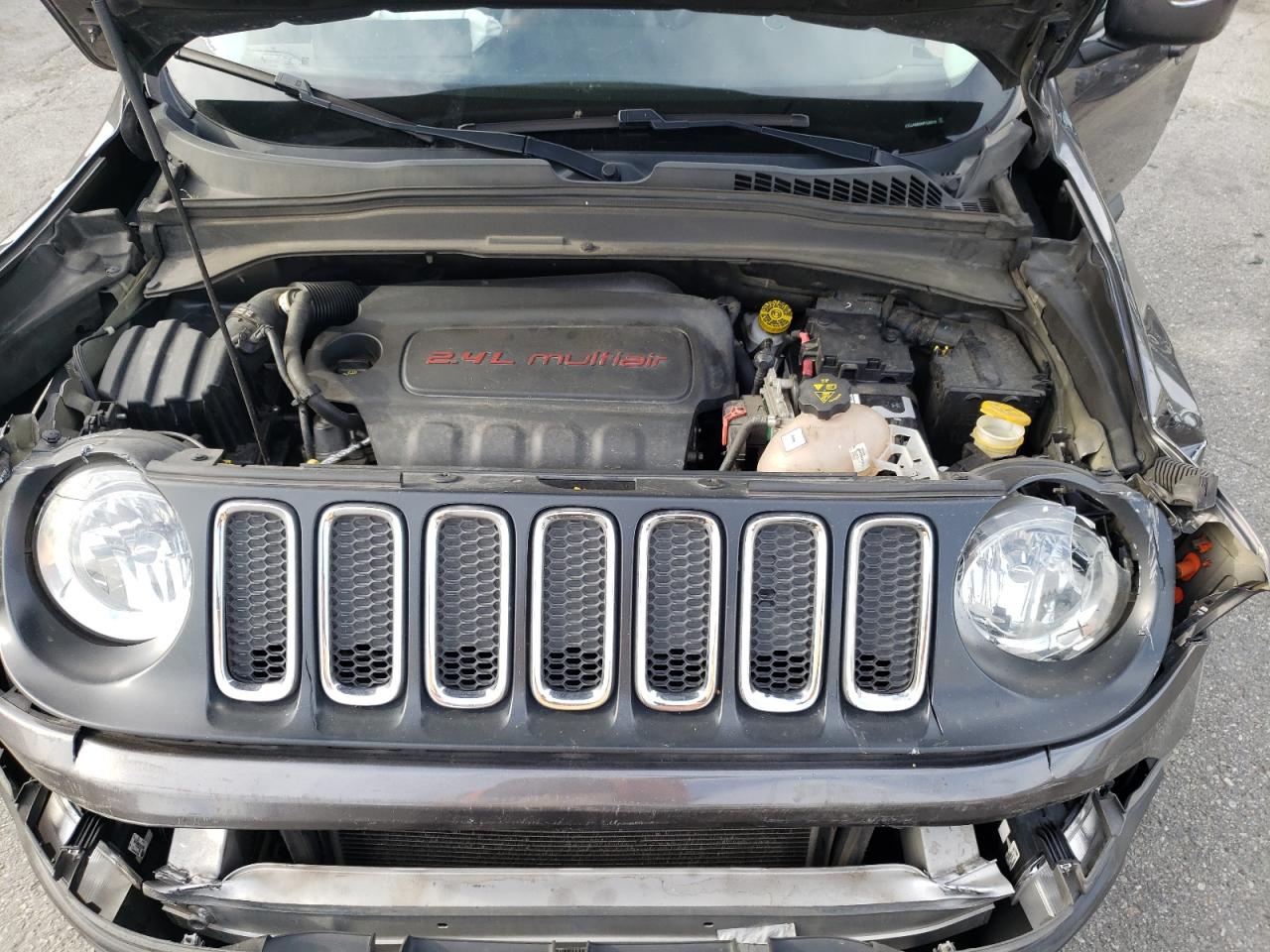Photo 7 from auction – 2017 JEEP RENEGADE L with VIN ZACCJABB0HPG09318