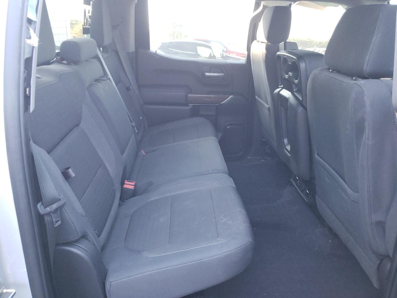 Photo 6 from auction – 2019 CHEVROLET SILVERADO with VIN 1GCUYEEDXKZ101838