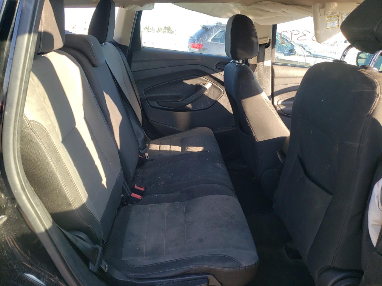 Photo 6 from auction – 2017 FORD ESCAPE with VIN 1FMCU0F71HUC42740