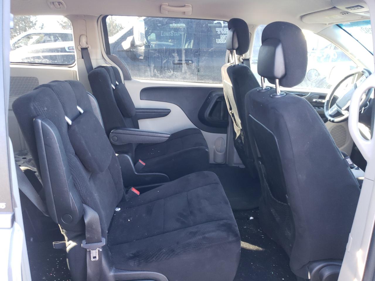 Photo 6 from auction – 2013 CHRYSLER TOWN & COU with VIN 2C4RC1BG3DR808417