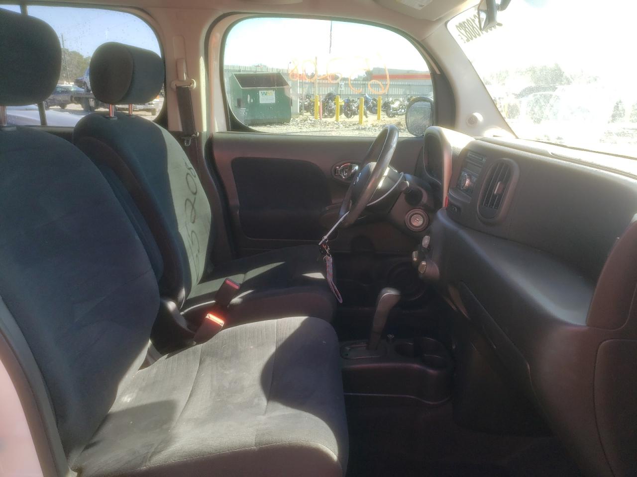 Photo 5 from auction – 2010 NISSAN CUBE BASE with VIN JN8AZ2KR0AT155931