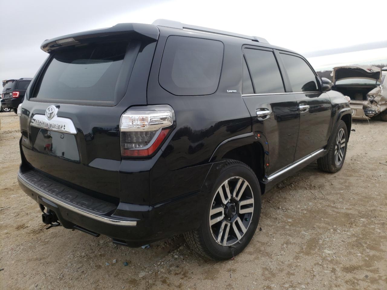 Photo 4 from auction – 2022 TOYOTA 4RUNNER LI with VIN JTEKU5JR3N6000467