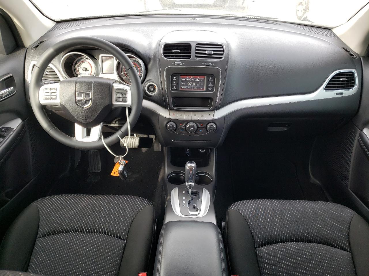 Photo 9 from auction – 2020 DODGE JOURNEY SE with VIN 3C4PDCABXLT280750