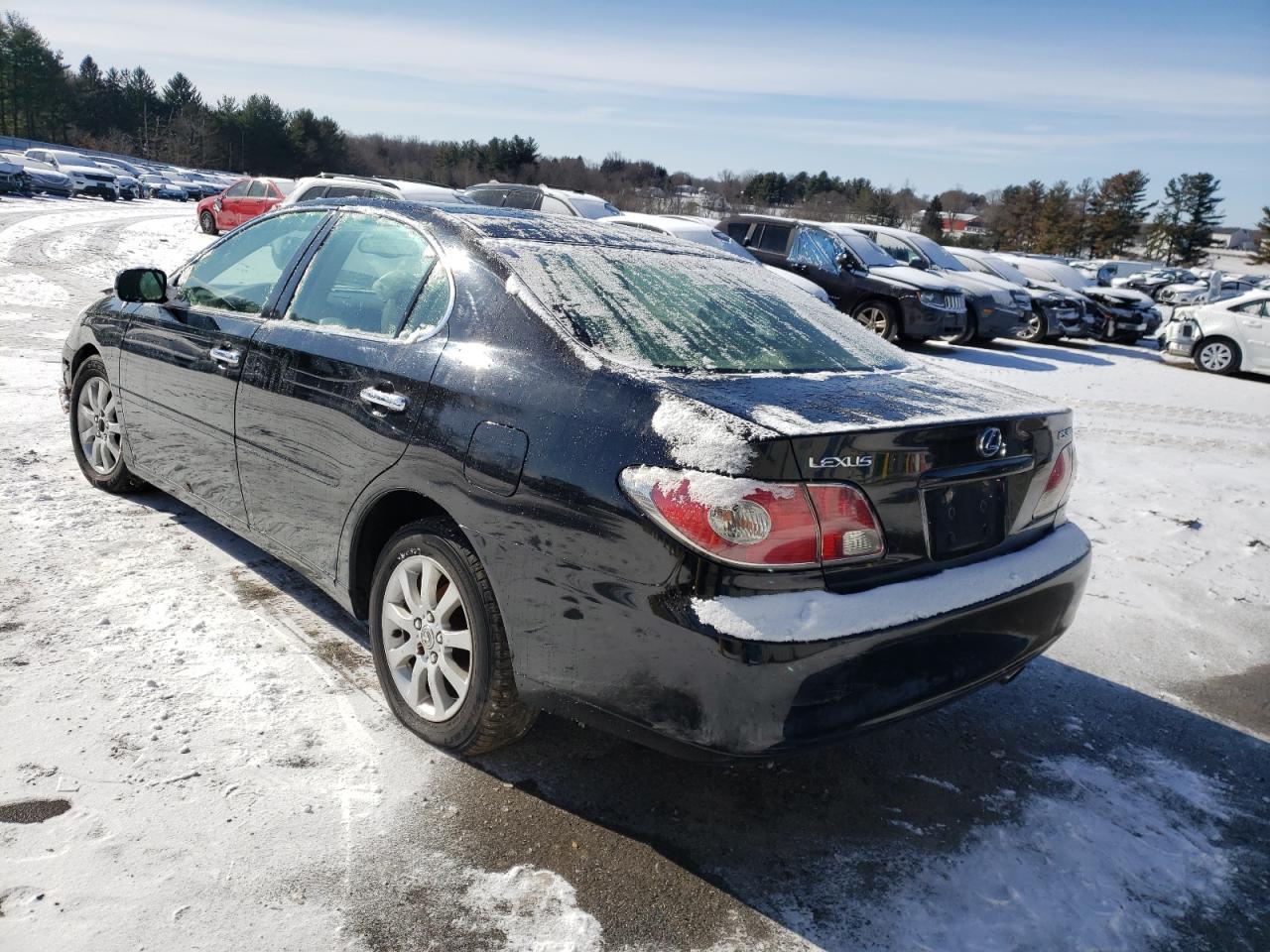 Photo 3 from auction – 2003 LEXUS ES 300 with VIN JTHBF30G236013810
