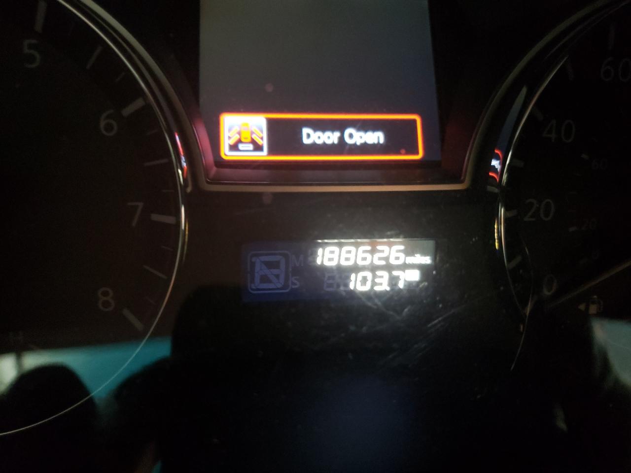 Photo 8 from auction – 2015 NISSAN PATHFINDER with VIN 5N1AR2MM9FC654338