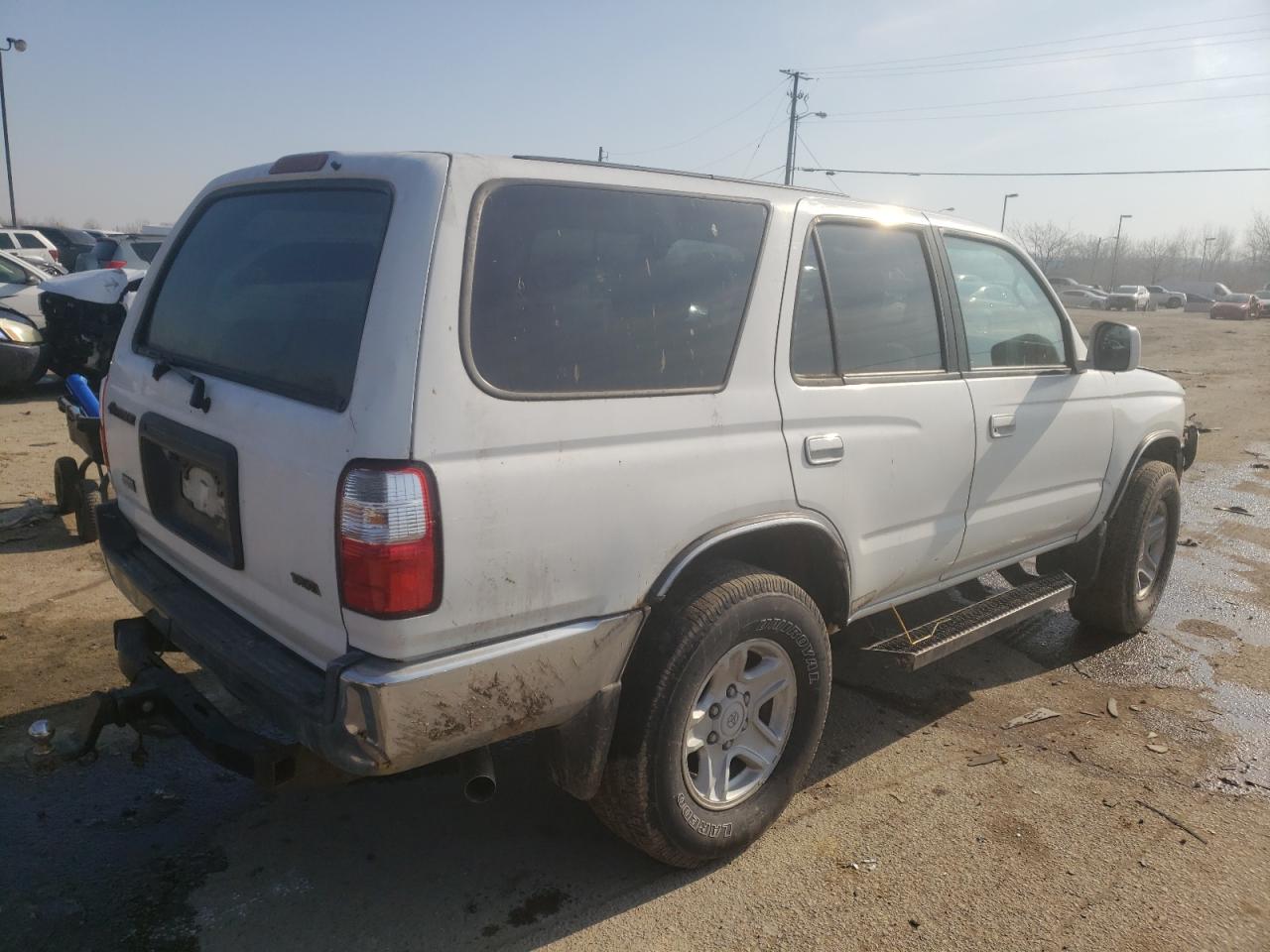 Photo 4 from auction – 2001 TOYOTA 4RUNNER SR with VIN JT3HN86R010350517