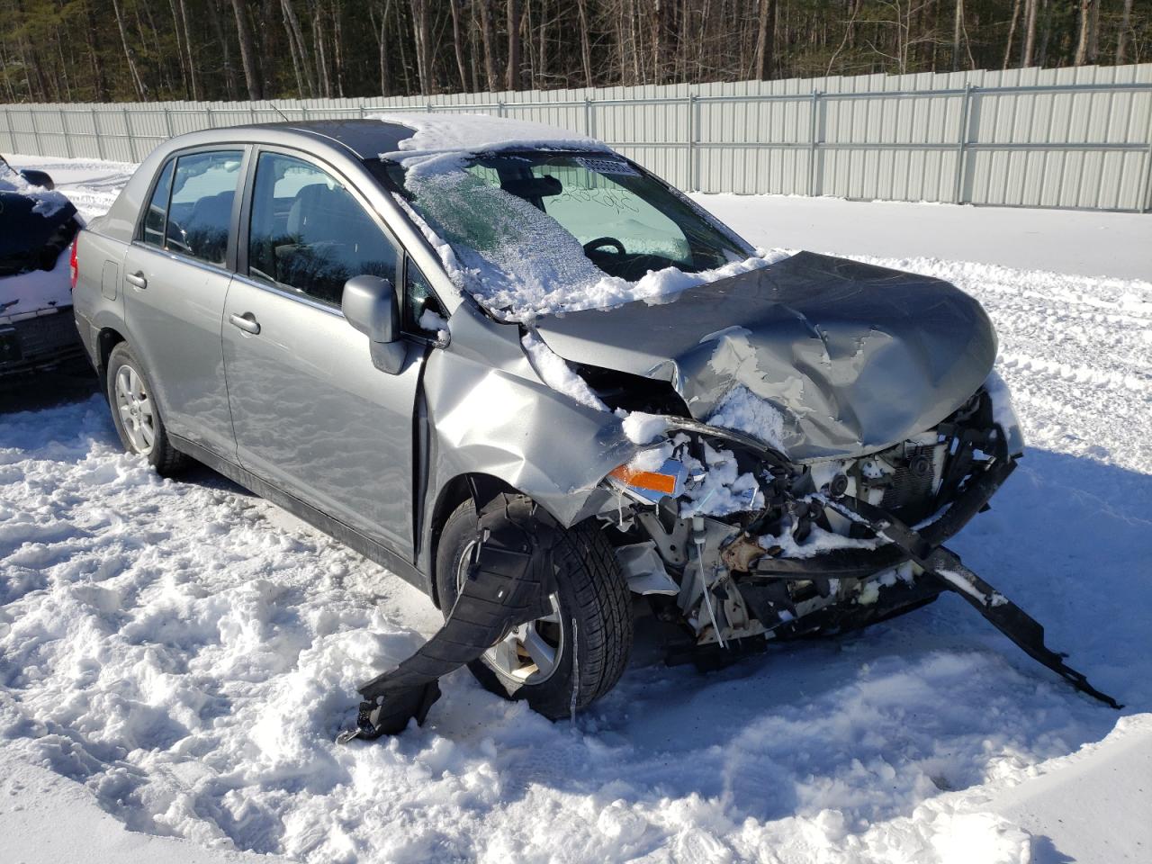 NISSAN VERSA S 2007 with VIN 3N1BC11EX7L413723 - Photo from auction