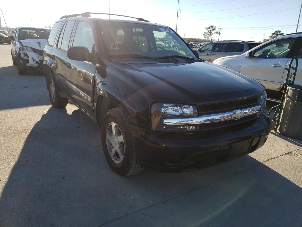 CHEVROLET TRAILBLAZE 2004 with VIN 1GNDT13S042236645 - Photo from auction