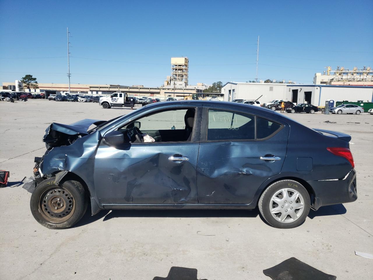 Photo 10 from auction – 2016 NISSAN VERSA S with VIN 3N1CN7AP1GL856233