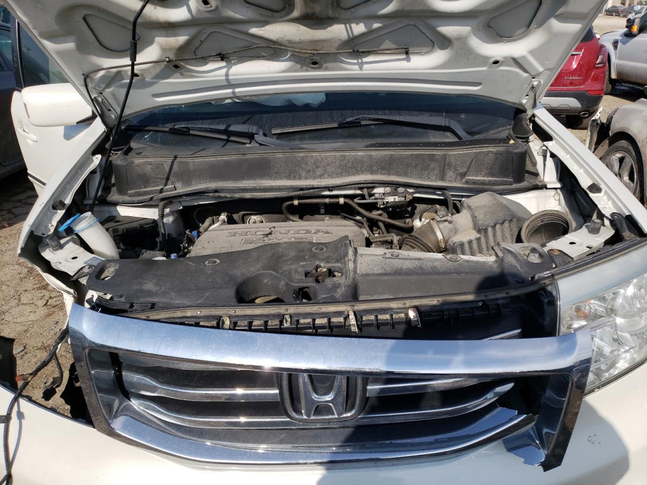 Photo 7 from auction – 2014 HONDA PILOT TOUR with VIN 5FNYF4H94EB007019