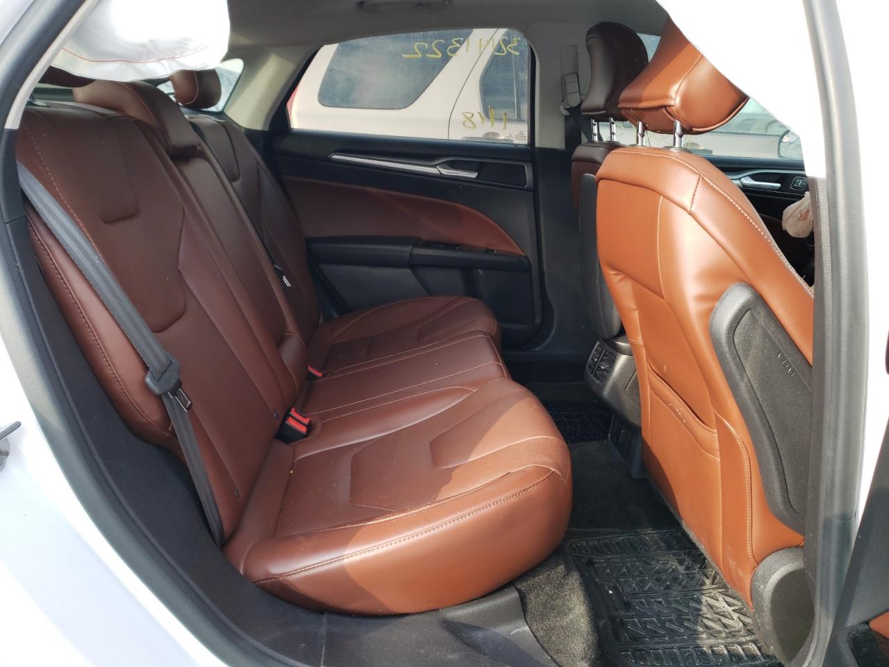 Photo 6 from auction – 2015 FORD FUSION SE with VIN 3FA6P0H94FR270968