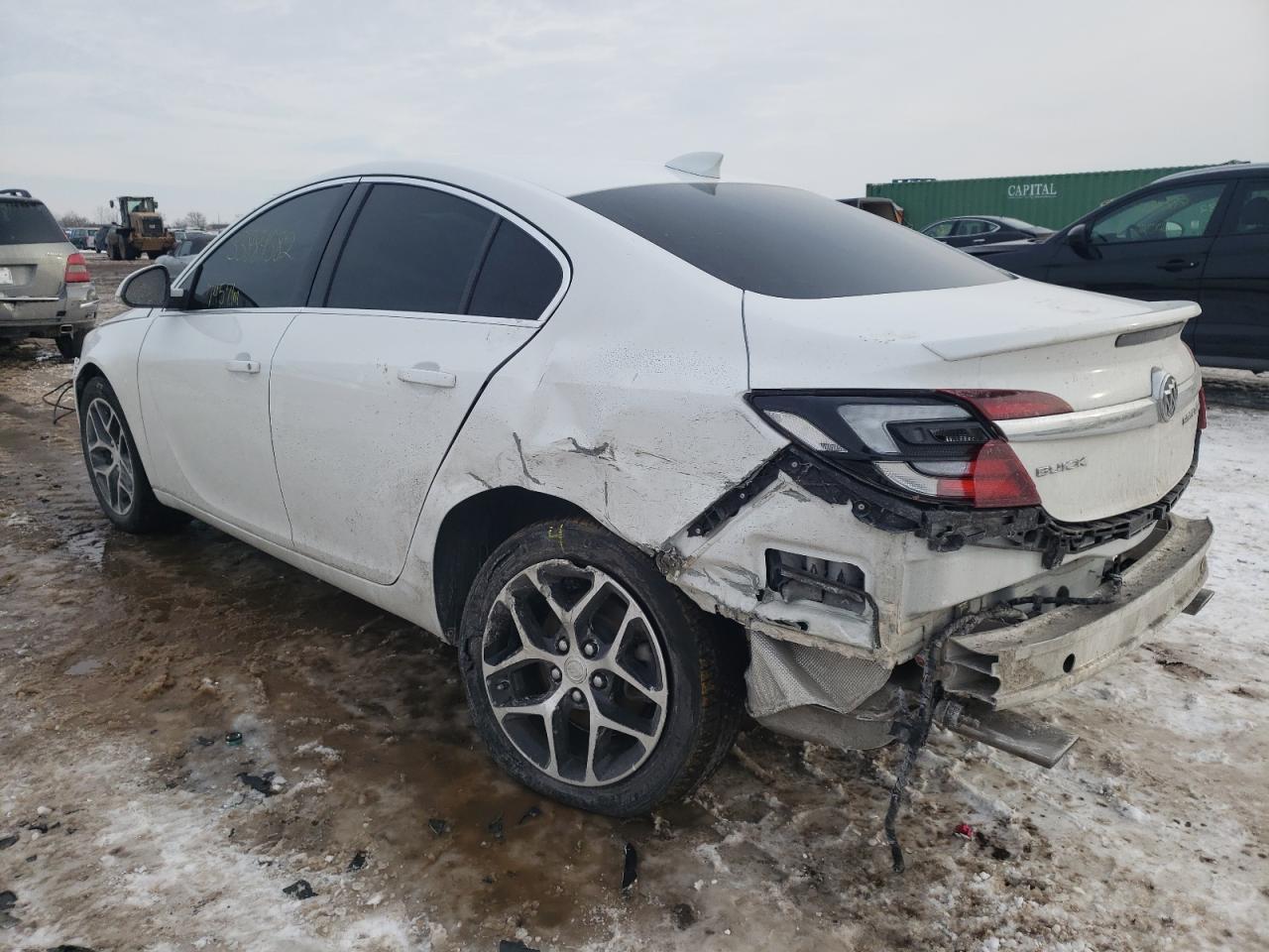 Photo 3 from auction – 2017 BUICK REGAL SPOR with VIN 2G4GL5EX3H9173646