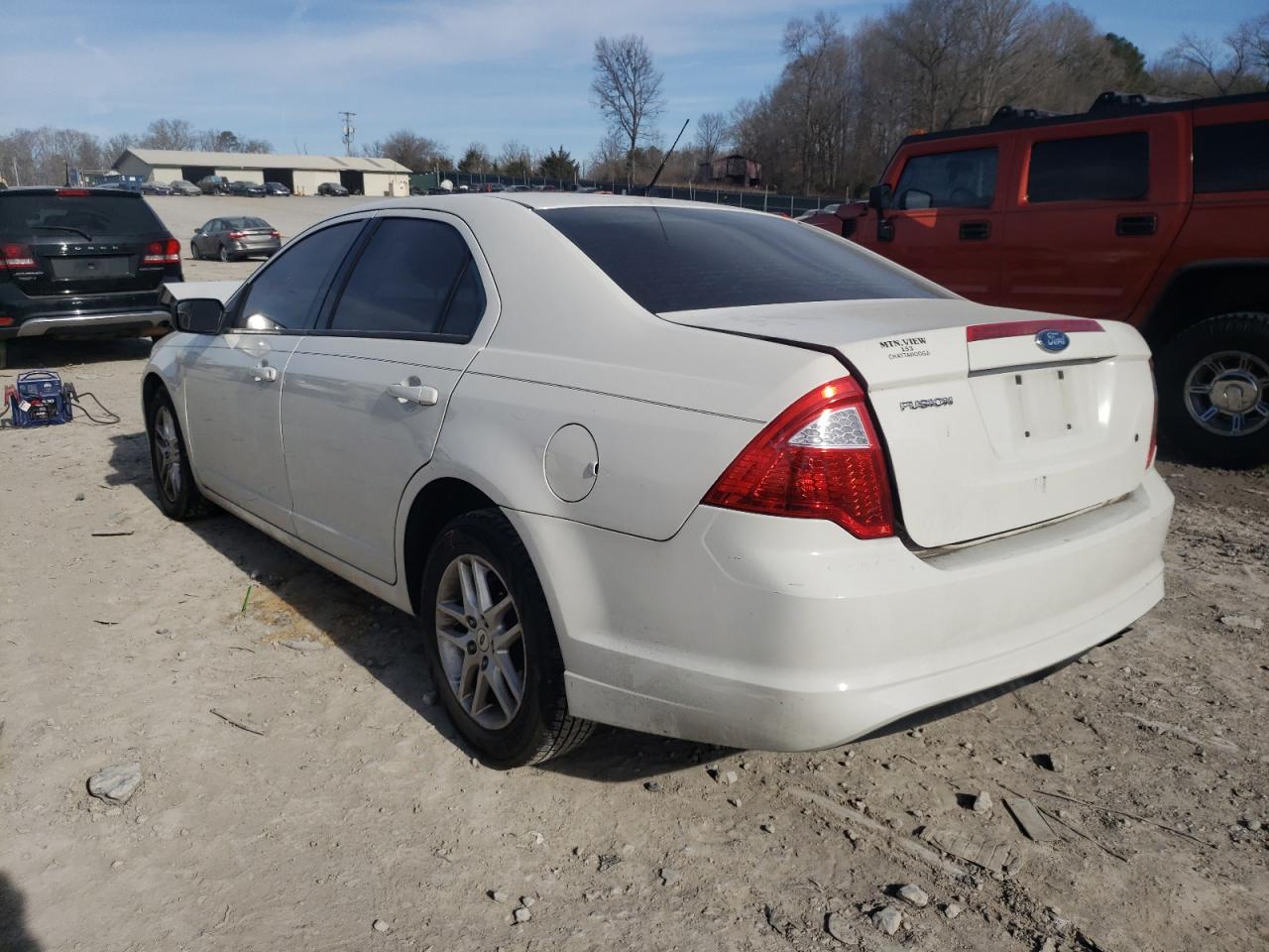 Photo 3 from auction – 2011 FORD FUSION S with VIN 3FAHP0GA6BR315875