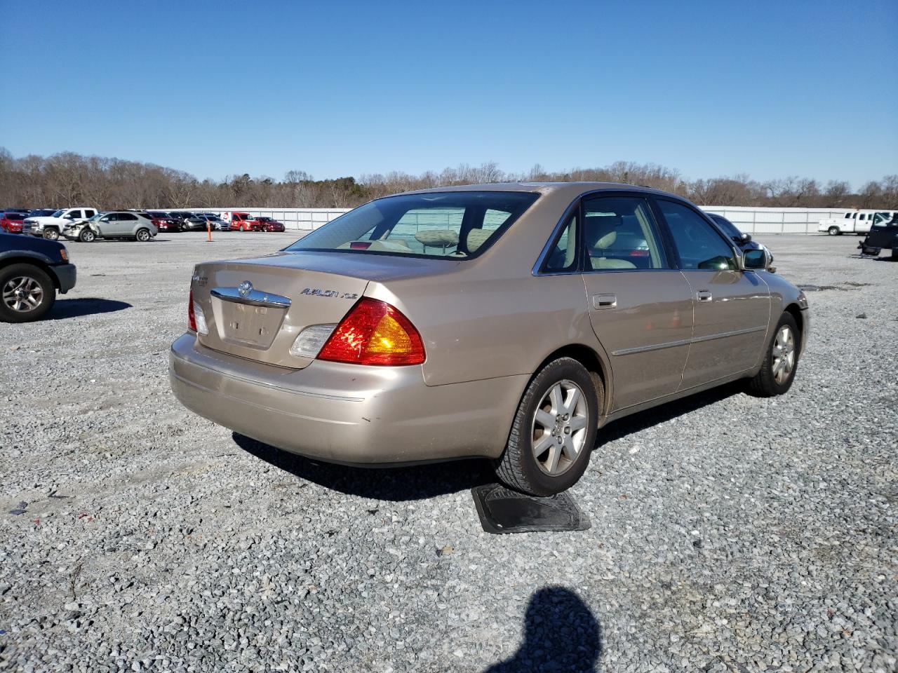 Photo 4 from auction – 2002 TOYOTA AVALON with VIN 4T1BF28B82U257472