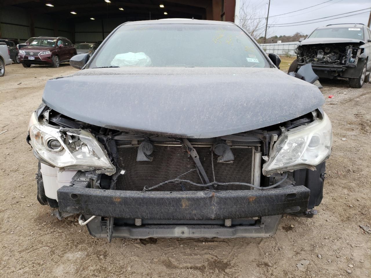 Photo 9 from auction – 2014 TOYOTA CAMRY L with VIN 4T4BF1FK2ER357171