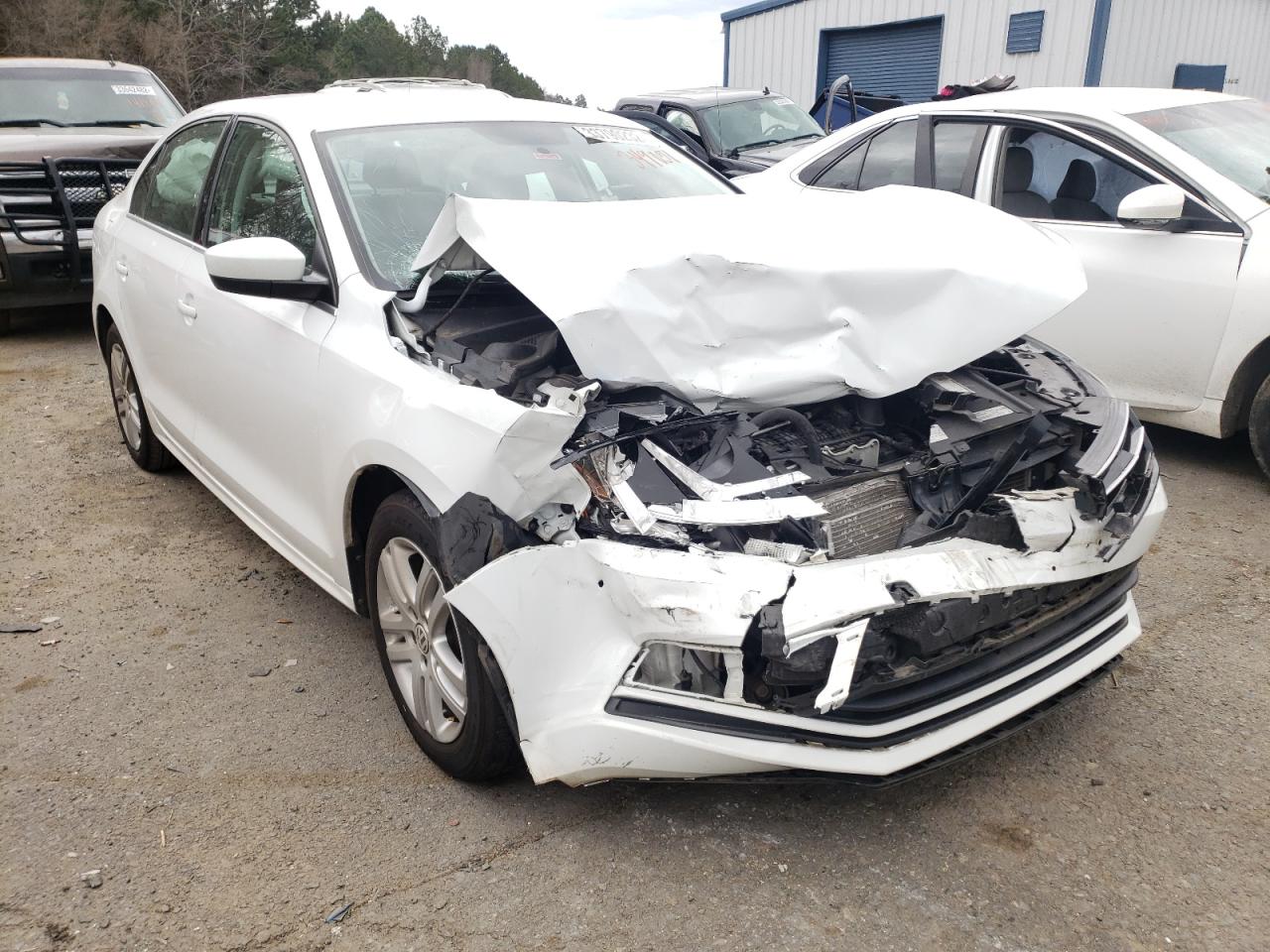 VOLKSWAGEN JETTA S 2017 with VIN 3VW2B7AJ5HM349051 - Photo from auction