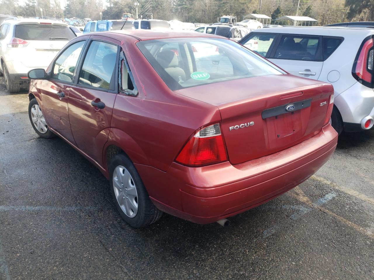 Photo 3 from auction – 2005 FORD FOCUS ZX4 with VIN 1FAFP34N05W214588