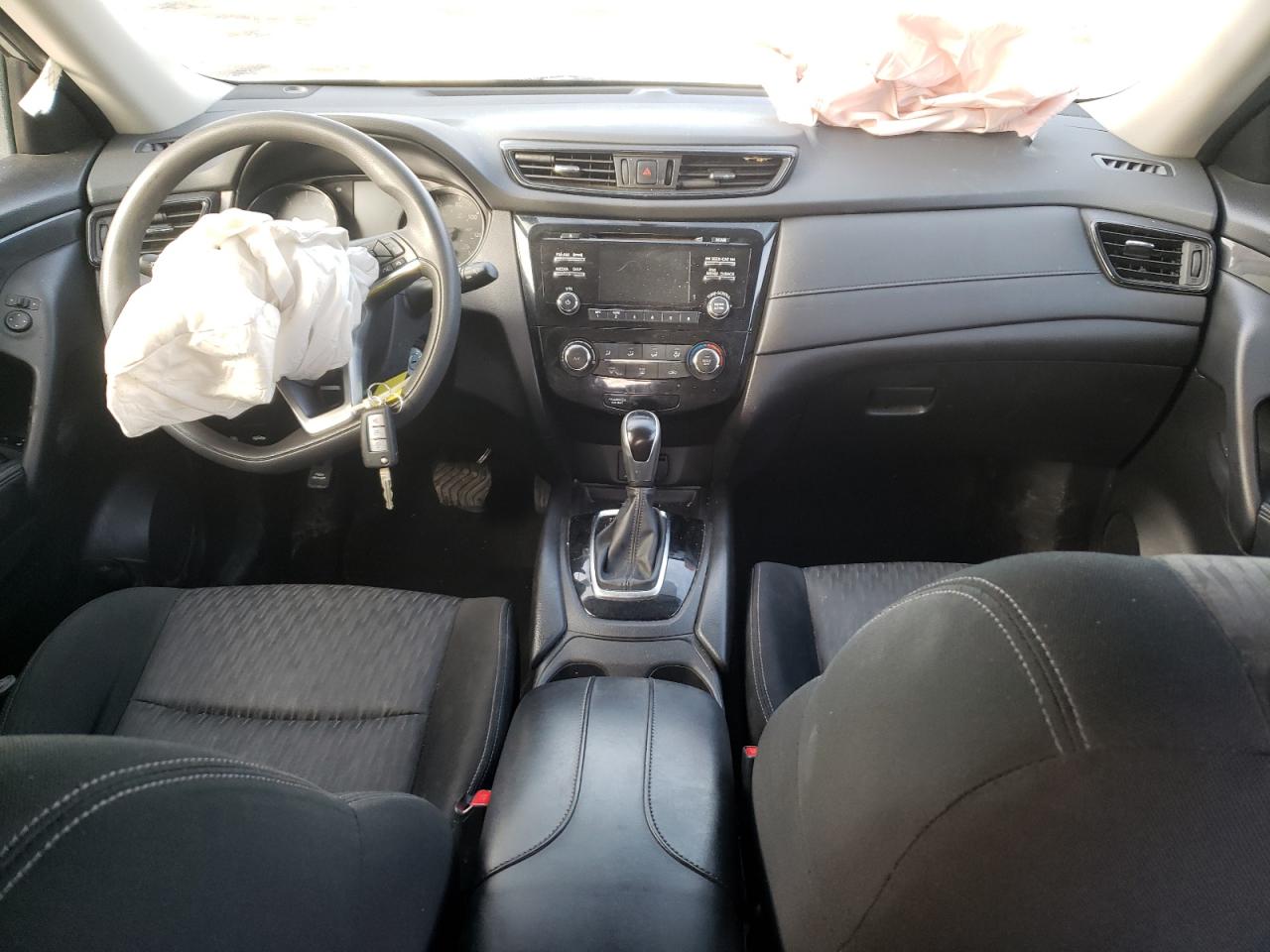 Photo 9 from auction – 2017 NISSAN ROGUE S with VIN JN8AT2MT0HW141644