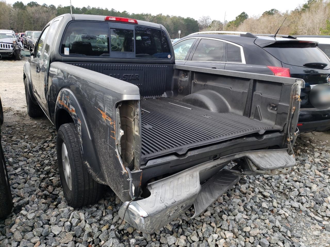 Photo 3 from auction – 2005 NISSAN FRONTIER K with VIN 1N6AD06U75C429934