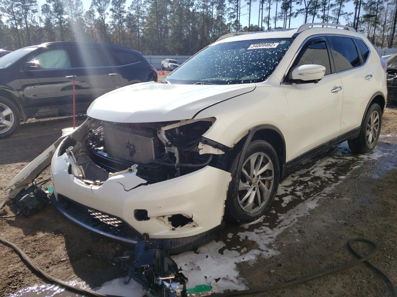 Photo 2 from auction – 2015 NISSAN ROGUE S with VIN 5N1AT2MT1FC813541