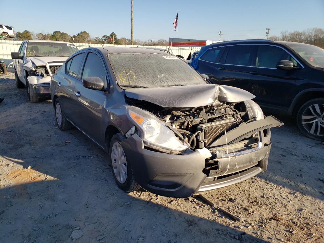 NISSAN VERSA S 2016 with VIN 3N1CN7AP5GL898520 - Photo from auction