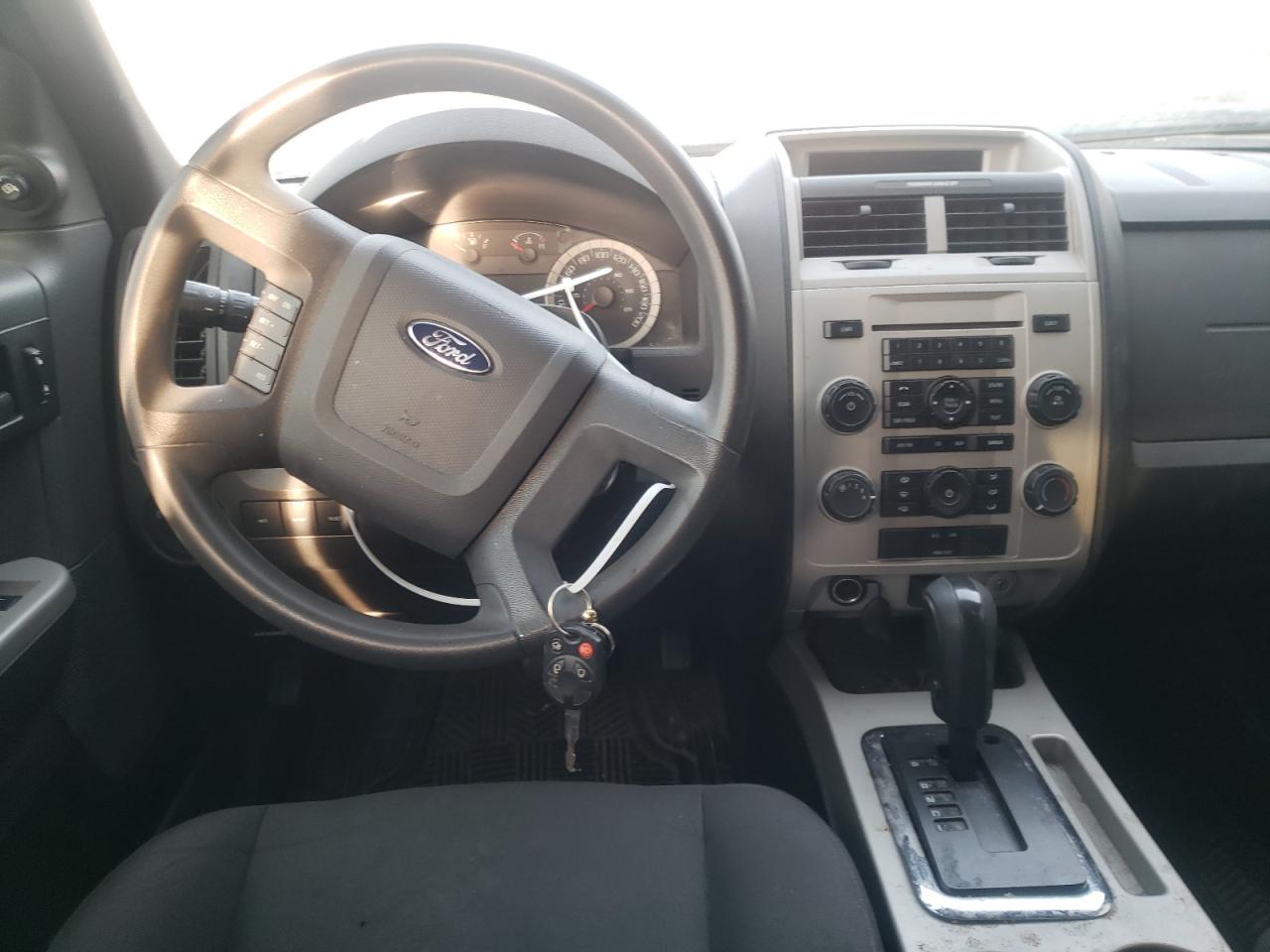 Photo 9 from auction – 2011 FORD ESCAPE XLT with VIN 1FMCU9D74BKC33332