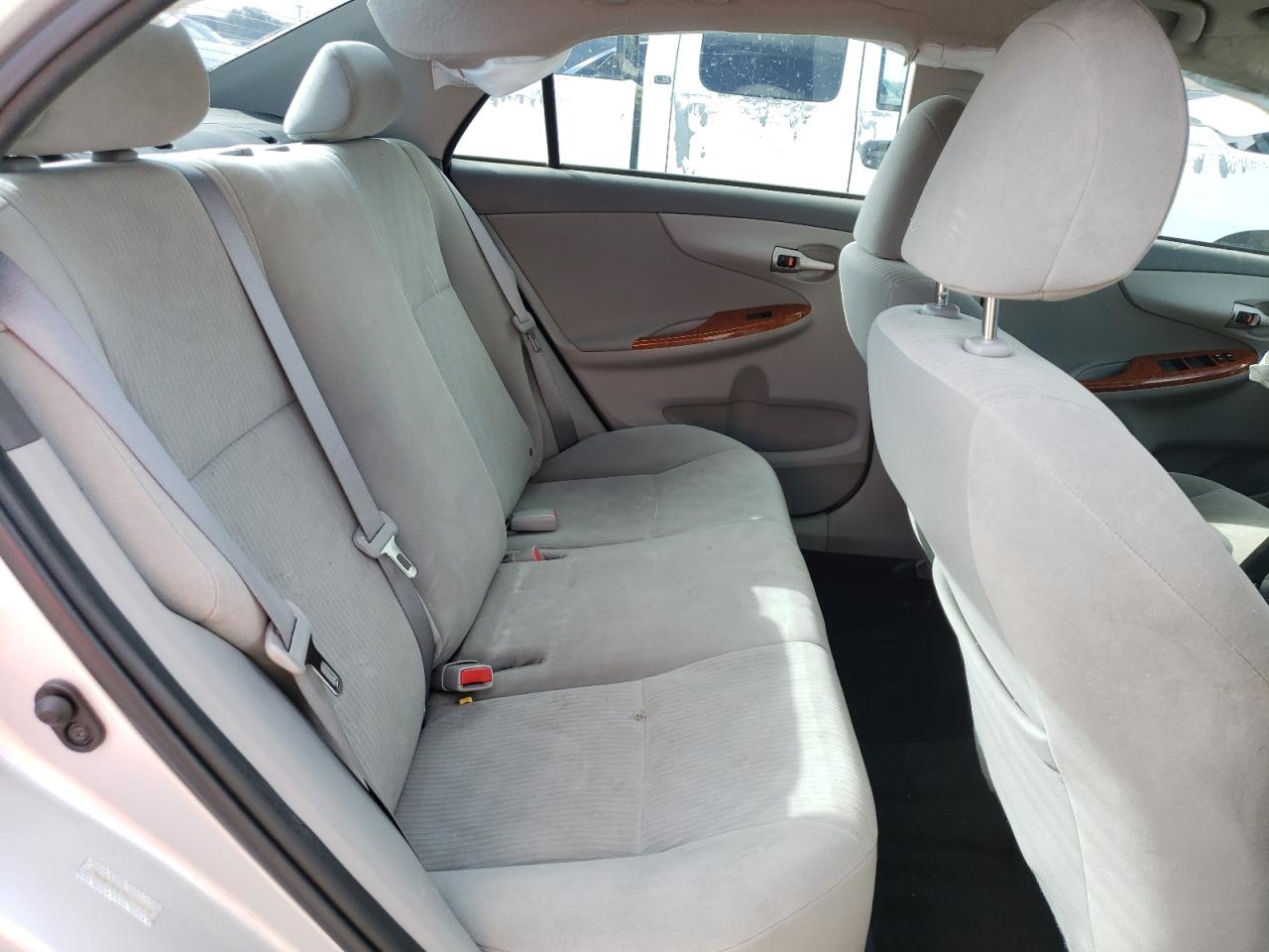 Photo 6 from auction – 2009 TOYOTA COROLLA BA with VIN 1NXBU40E49Z100412
