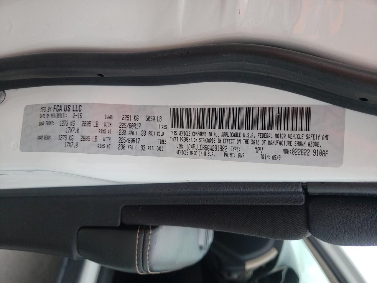 Photo 10 from auction – 2016 JEEP CHEROKEE L with VIN 1C4PJLCB6GW281982