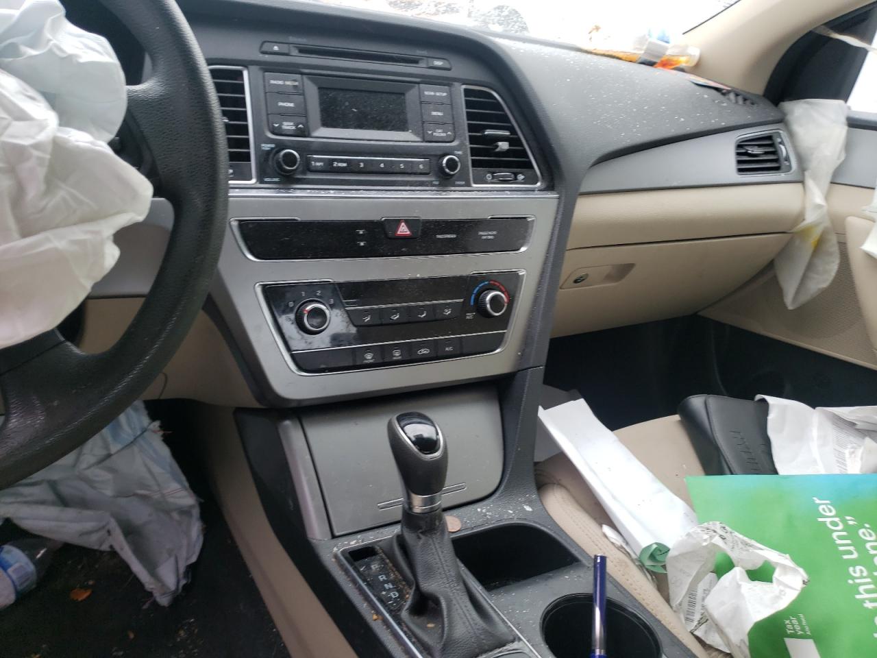 Photo 9 from auction – 2017 HYUNDAI SONATA SE with VIN 5NPE24AF0HH514441