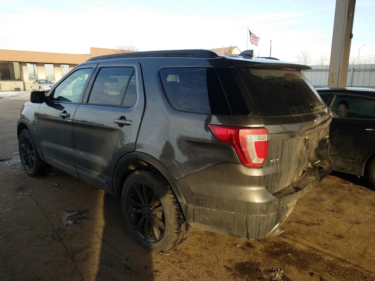 Photo 3 from auction – 2017 FORD EXPLORER X with VIN 1FM5K8D80HGD81345