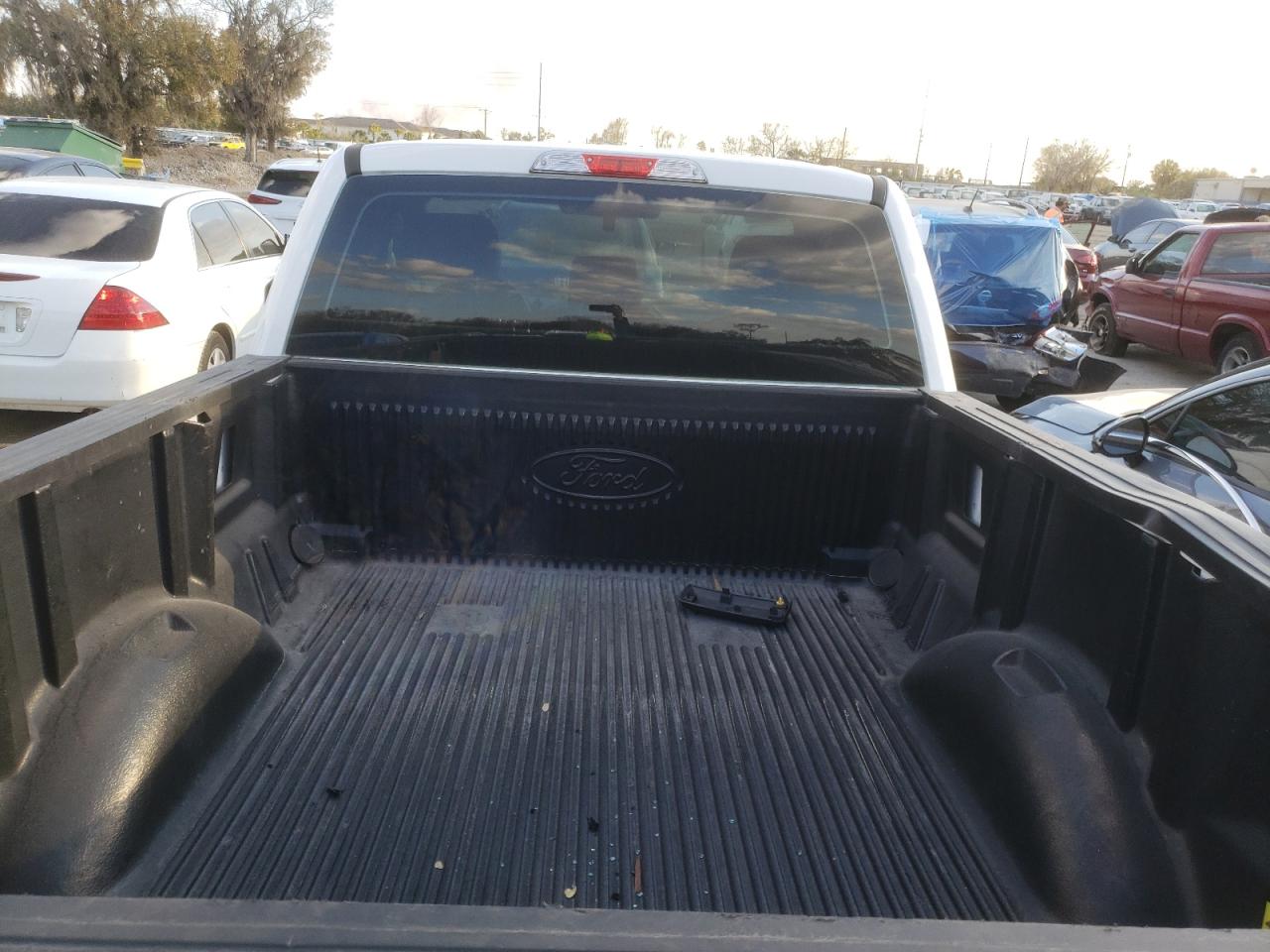 Photo 6 from auction – 2019 FORD F150 with VIN 1FTMF1CB3KKD22769