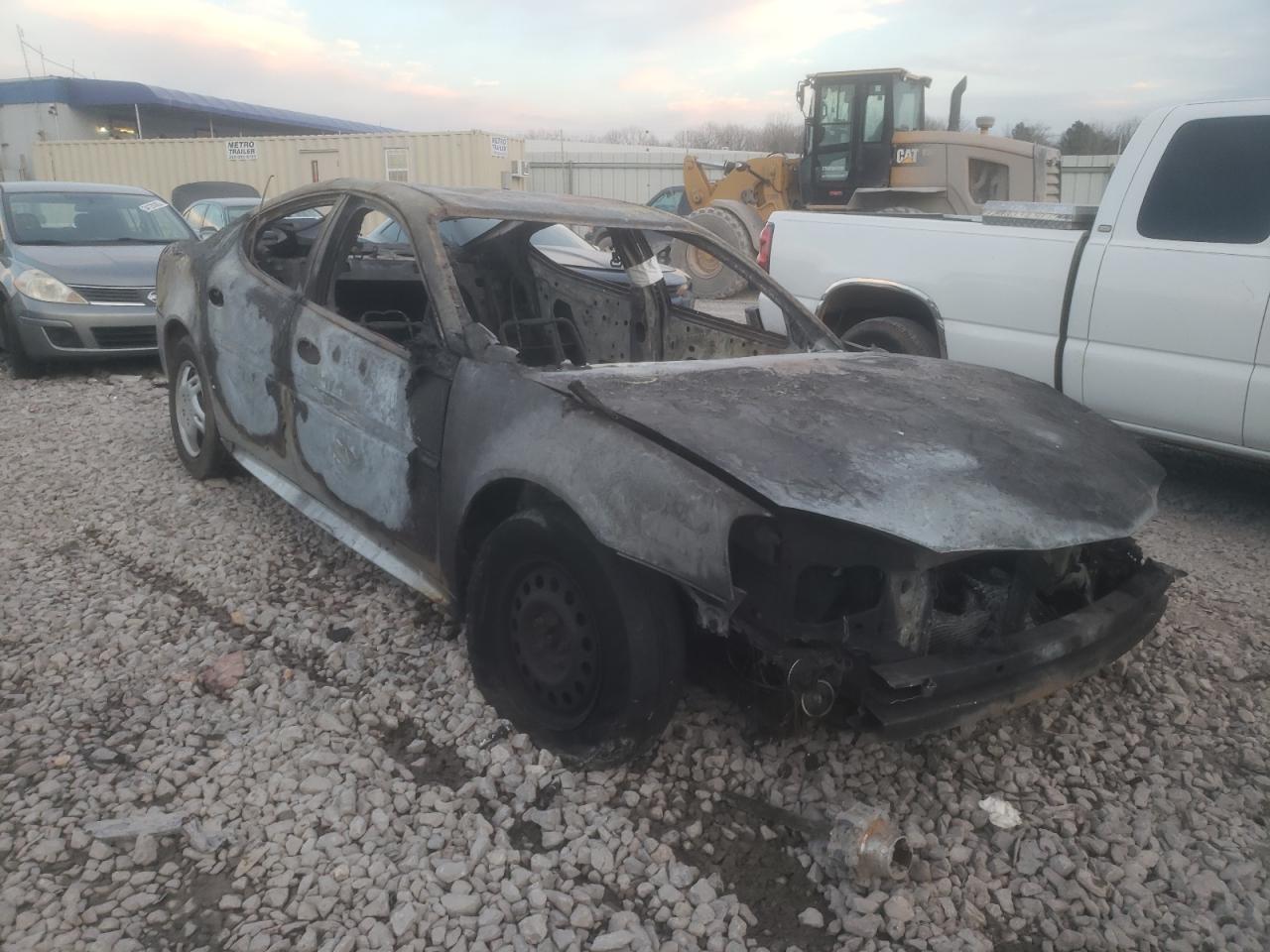 PONTIAC GRAND PRIX 2004 with VIN 2G2WP522941317520 - Photo from auction