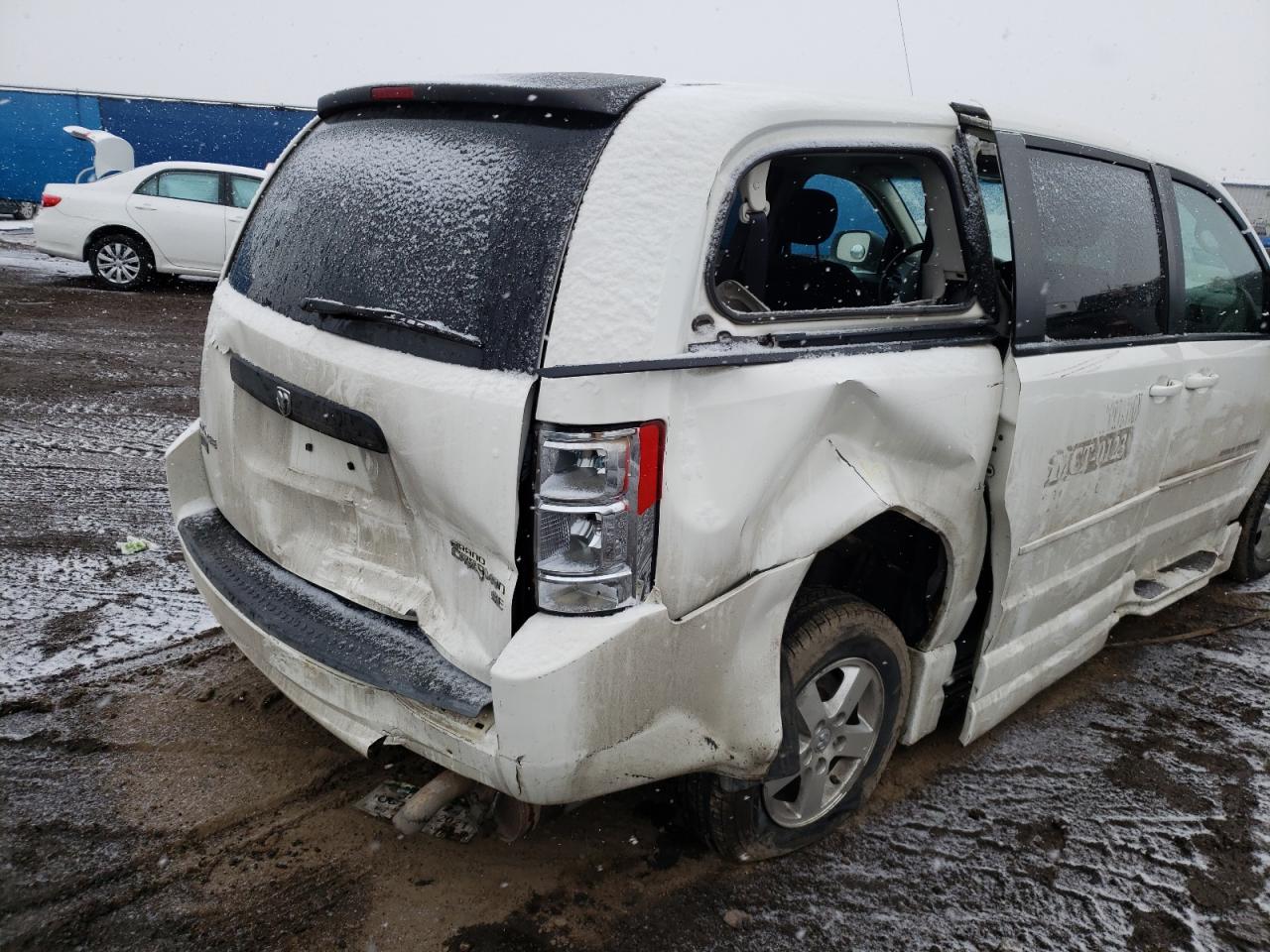 Photo 9 from auction – 2010 DODGE GRAND CARA with VIN 2D4RN4DE9AR155369