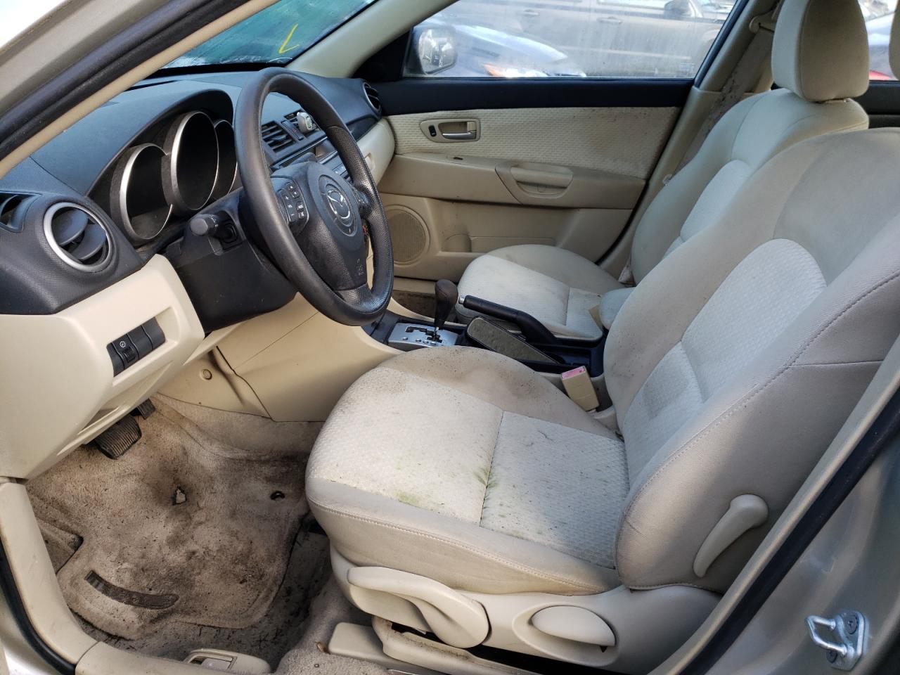 Photo 5 from auction – 2004 MAZDA 3 I with VIN JM1BK12F841131106